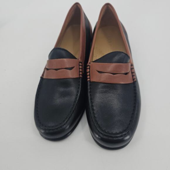 ARRAY Harper Loafer Slip OnTan Brown & Black Leather Loafer Shoe Women's 9 Basic - Picture 3 of 11